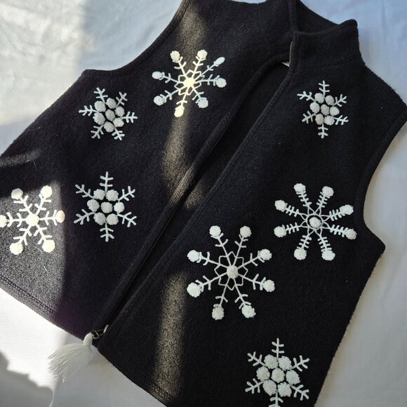 Lisa International Boiled Wool Vest with Embroidered Snowflakes - Picture 2 of 8